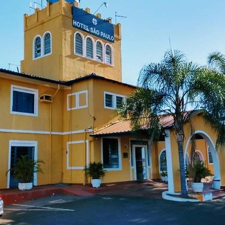 Hotel Sao Paulo Inn Santa Rita do Passa Quatro Kültér fotó