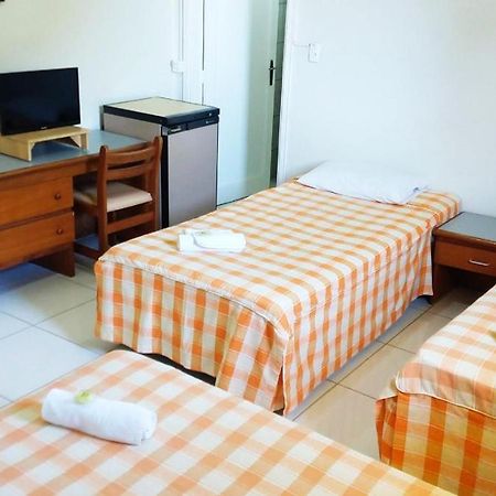 Hotel Sao Paulo Inn Santa Rita do Passa Quatro Kültér fotó