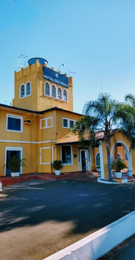 Hotel Sao Paulo Inn Santa Rita do Passa Quatro Kültér fotó